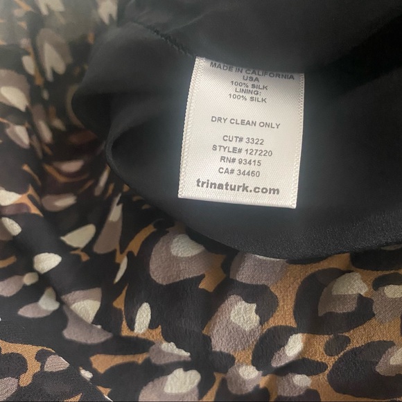 Silk Trina Turk Full Skirt Sz 2 - Picture 6 of 6